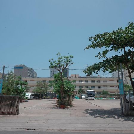 Hotel Hoang Thinh Дананг Екстериор снимка