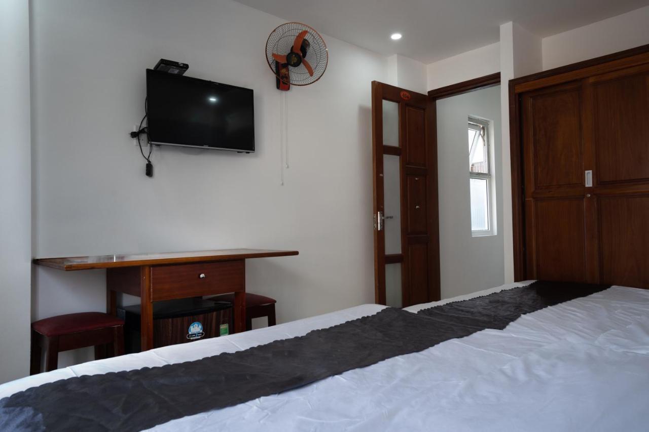 Hotel Hoang Thinh Дананг Екстериор снимка